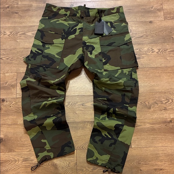 DSQUARED2 Other - DSQUARED2 Camouflage Cargo Pants